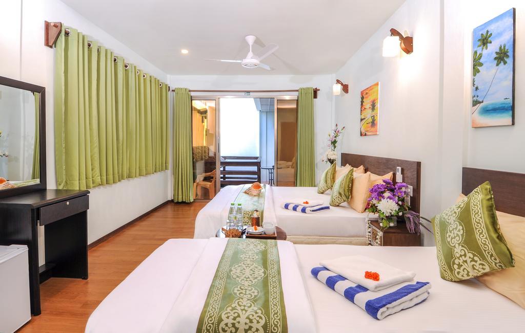 Salt Beach Hotel Maafushi Room photo
